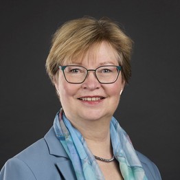 Dr. Kirsten Baumann