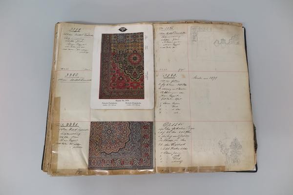 Ein Musterbuch der Firma Besenbruch