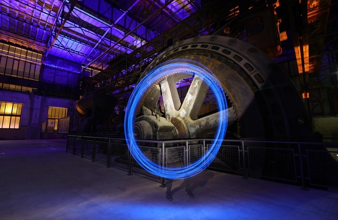 Lightpainting Bild in der Gebläsehalle der Henrichshütte